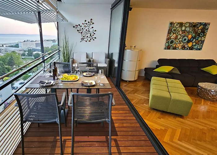 Bob Luxury Design & Sea View * Split