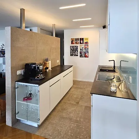 Daire Bob Luxury Design & Sea View Split